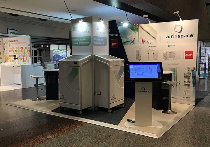 Conception et fabrication d'un stand Le Transversale pour le congrès SF2H au corum de Montpellier.